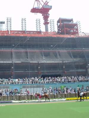 この年府中は大改装中